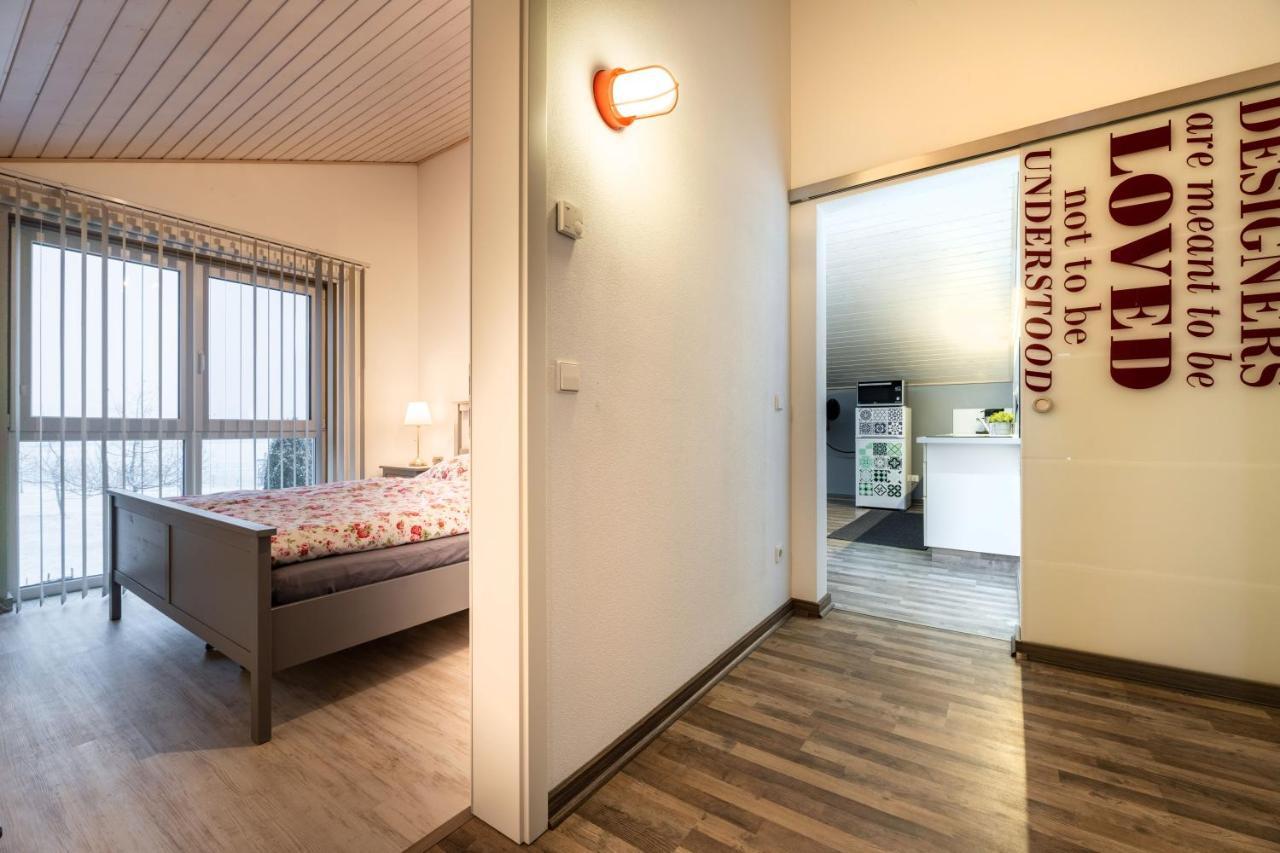 Gemuetliche Ferienwohnung Mit Panoramablick Muttensweiler ภายนอก รูปภาพ